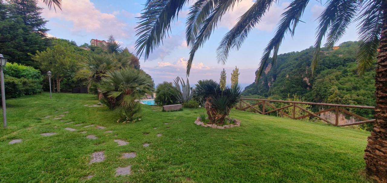 Bed and Breakfast La Cicogna à Agerola Extérieur photo
