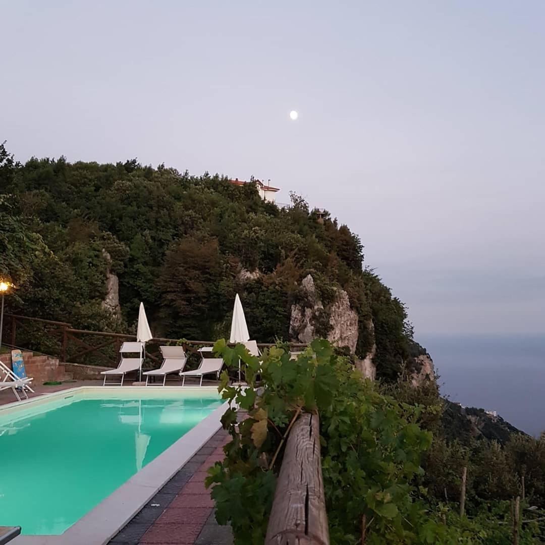 Bed and Breakfast La Cicogna à Agerola Extérieur photo